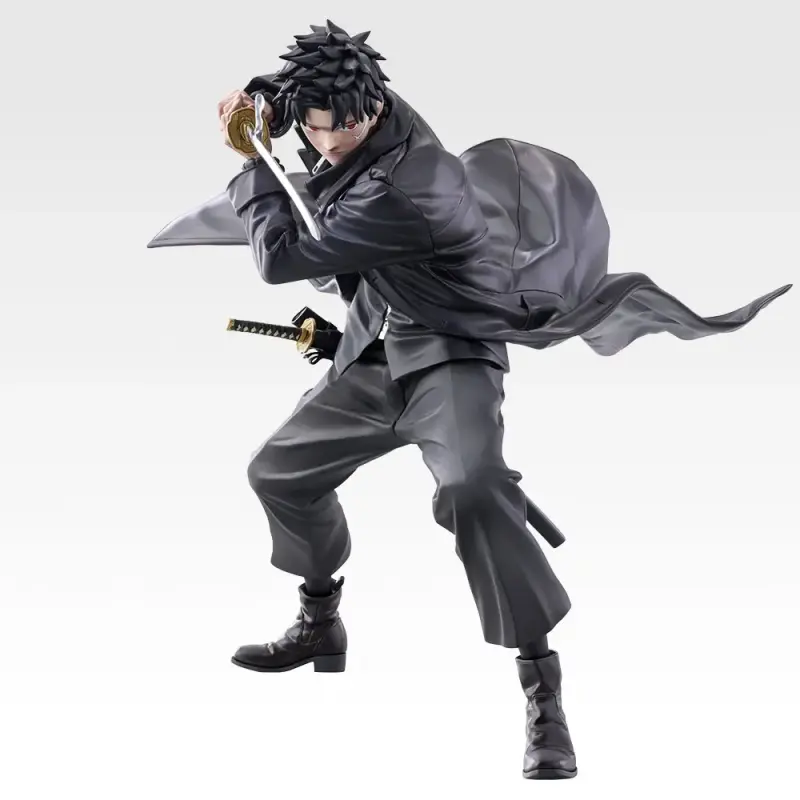 B賞 六平千鉱 MASTERLISE 約20cm