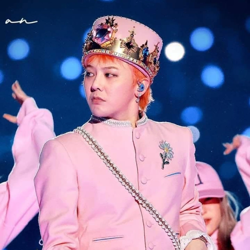 DUCKTOYS權志龍GD G-DRAGON 2024 mamaAwards賞品輪播圖