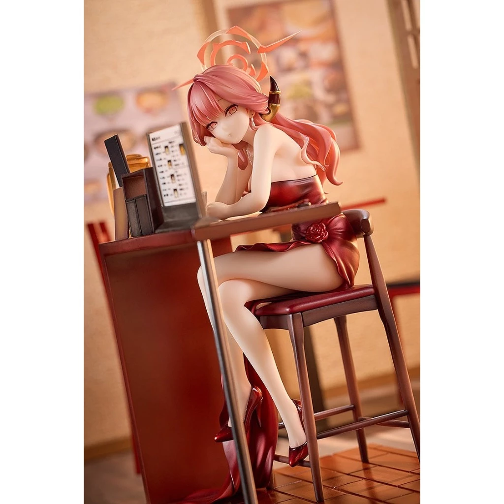 Solarain 1/7 蔚藍檔案 Blue Archive 亞瑠（禮服） 回憶大廳Ver.