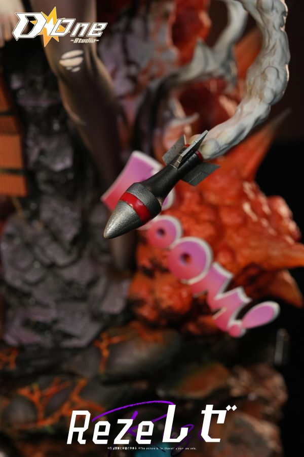 D.one工作室 > 鏈鋸人 > 蕾潔輪播圖