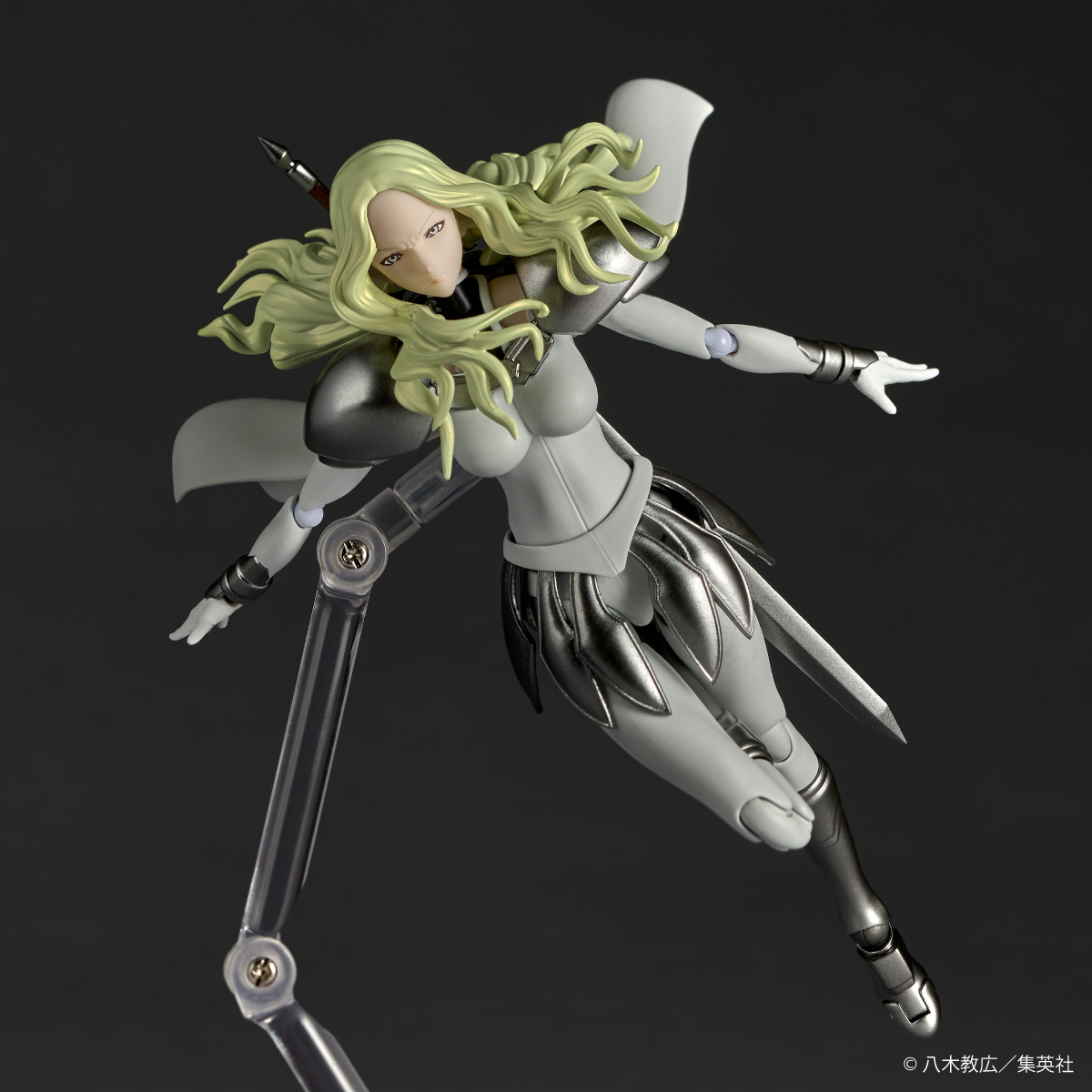 KAIYODO *Revoltech 獵魔戰記 微笑的泰莉莎(可動)輪播圖
